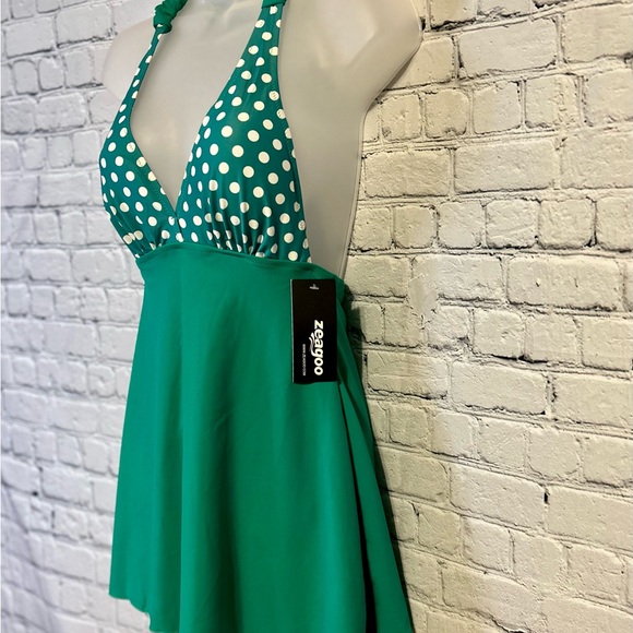 NWT Womens Green and White Swimdress Swimsuit- Small - Picture 8 of 10